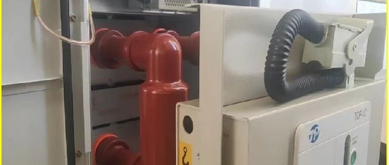 断路器运维新利器：为信电子三合一传感器精准预判隐性故障